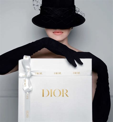 L'art d'offrir Dior : la tradition et le savoir